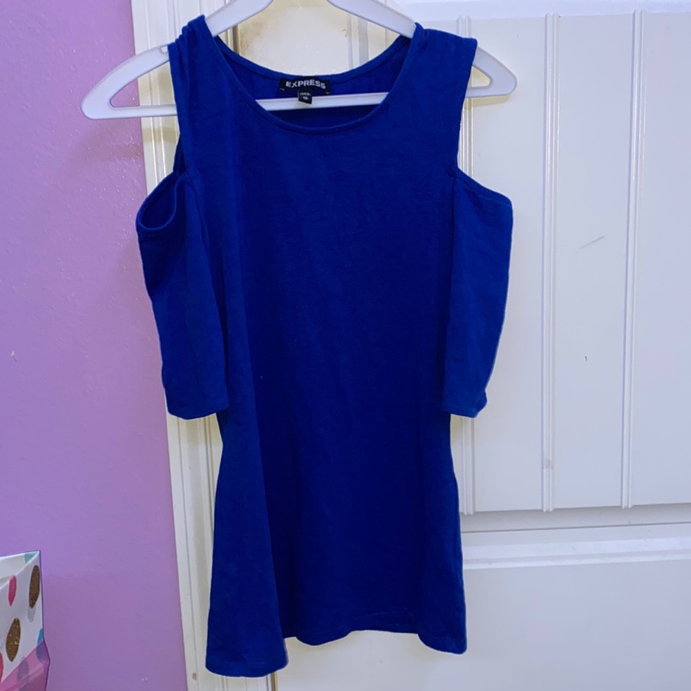 Express cut out shoulder shirt